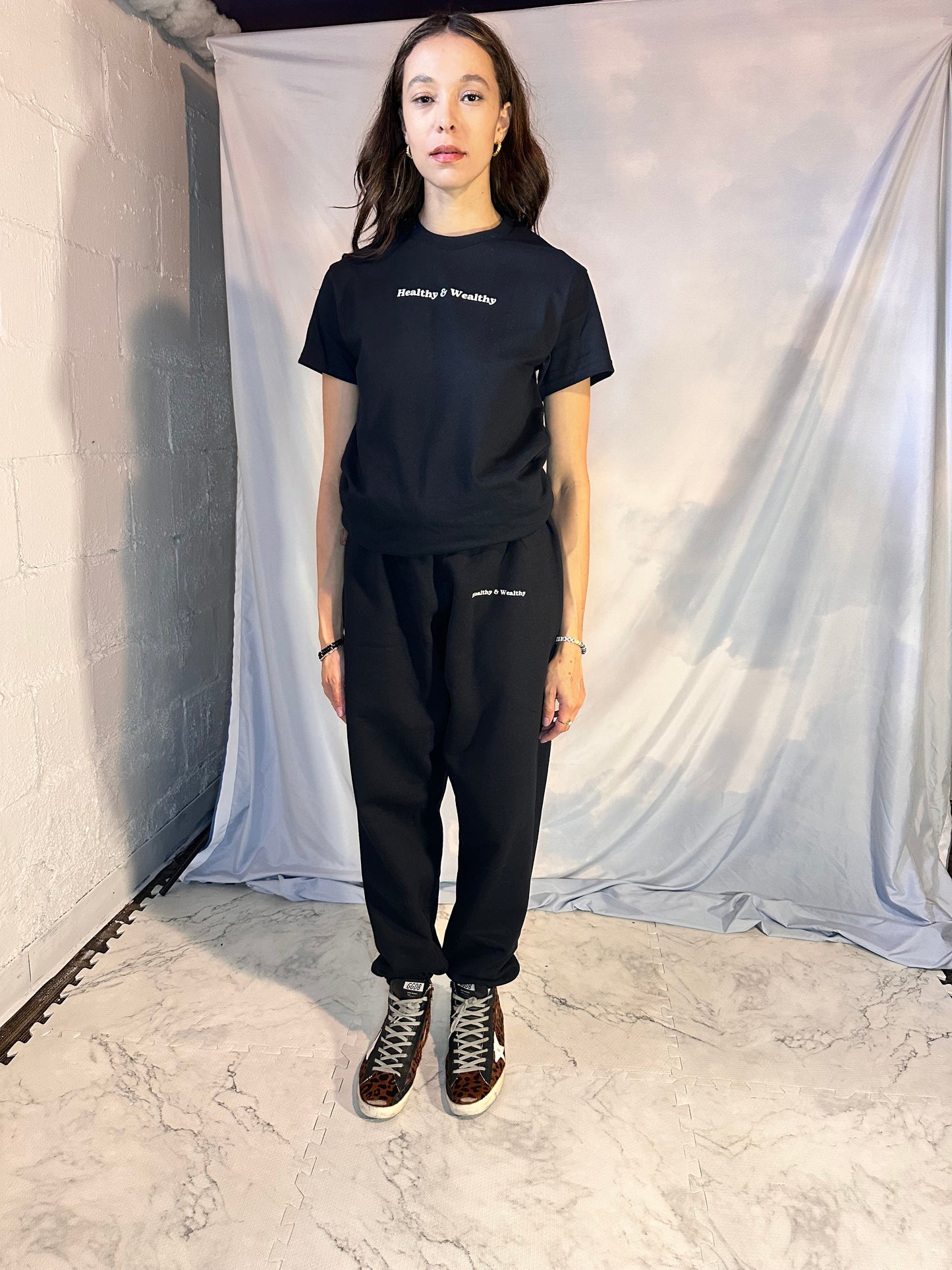 Healthy & Wealthy Unisex Tee