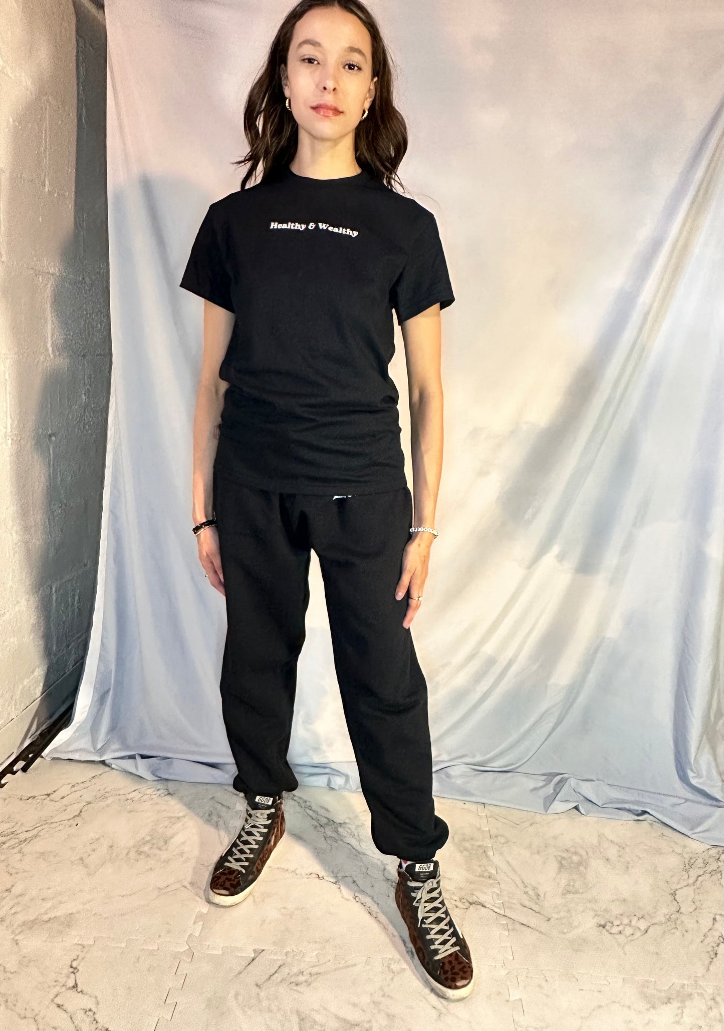 Healthy & Wealthy Unisex Tee
